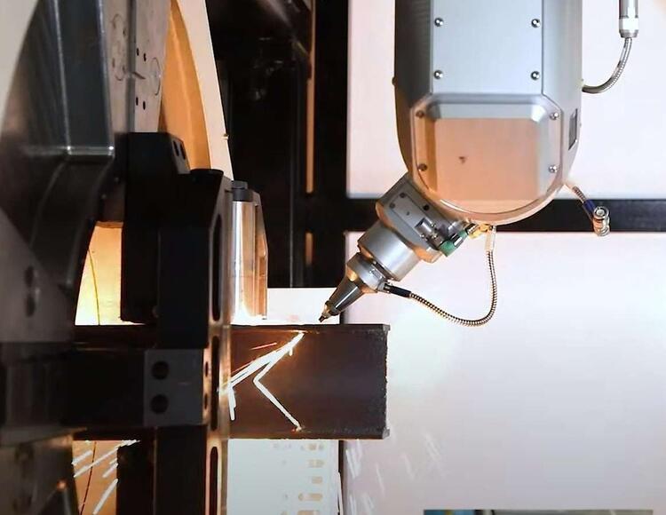 Лазерная резка труб