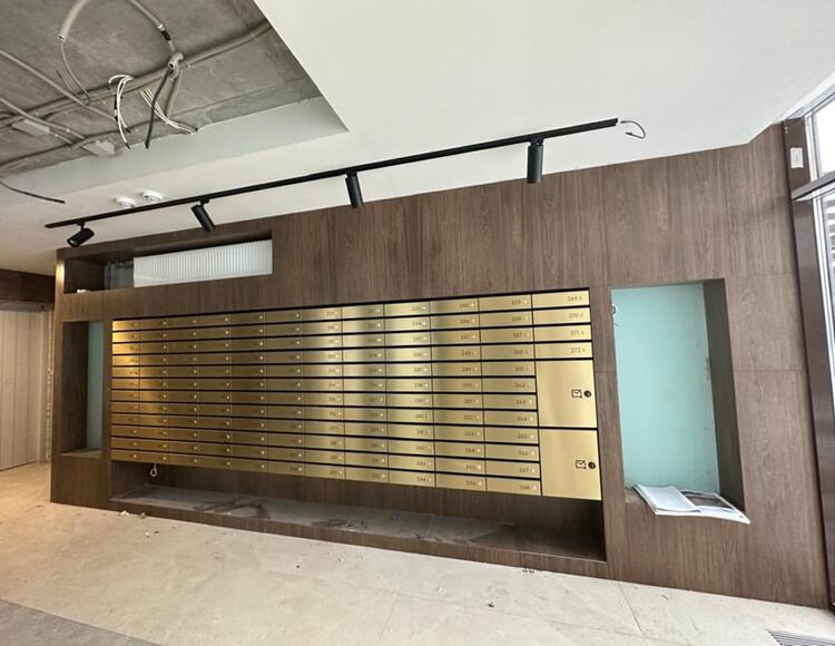 Металлические почтовые ящики