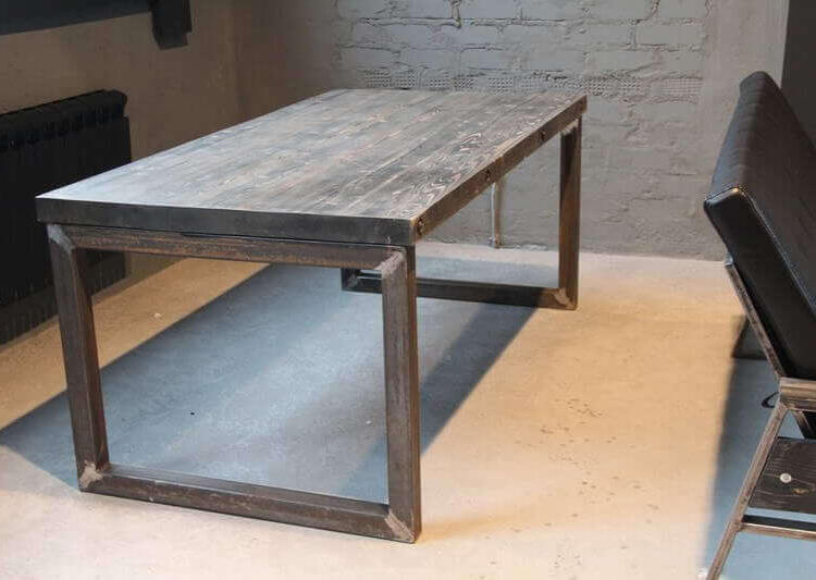 Мебель лофт из металла для ресторанов