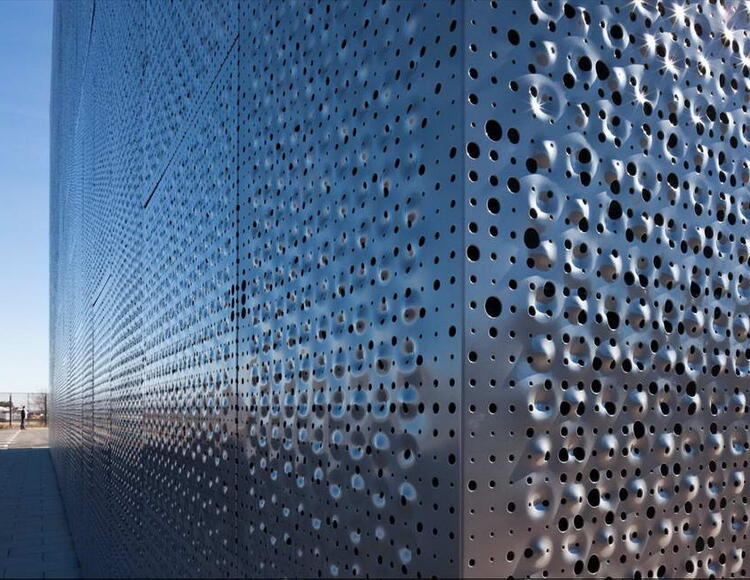 Перфорированные фасадные панели