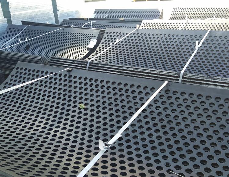 Перфорированные фасадные панели