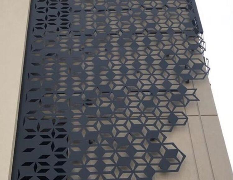 Металлические декоративные перегородки