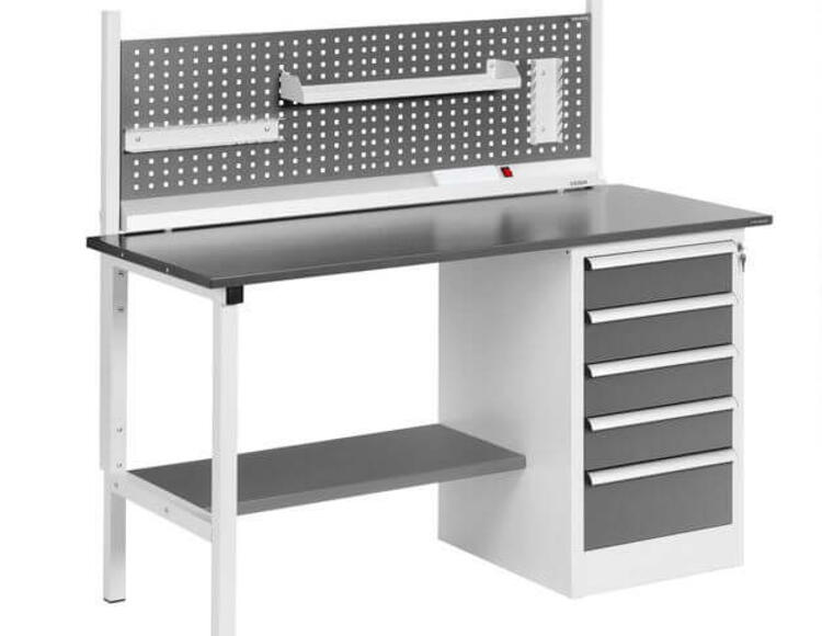 Верстаки слесаные